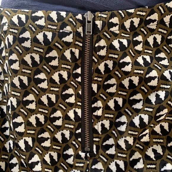 Brooklyn Industries Olive green print blouse sz xs - Picture 7 of 7